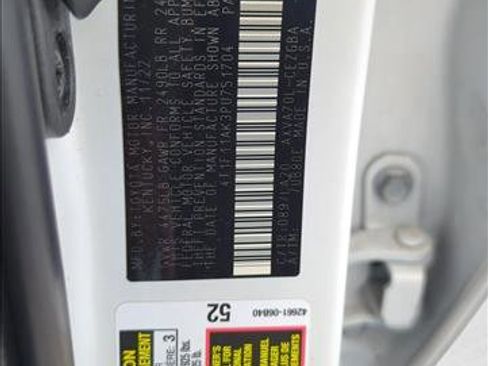 Used 2023 Toyota Camry XLE FWD image 2