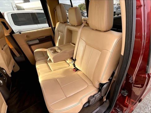 Used 2016 Ford F350 Lariat w/ Chrome Package image 18