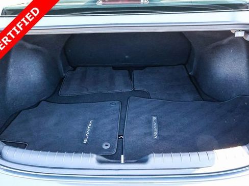 Used 2025 Hyundai Elantra Hybrid FWD image 13