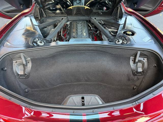 Used 2020 Chevrolet Corvette Stingray Preferred Cpe w/ 2LT Preferred Equipment Group RWD image 18