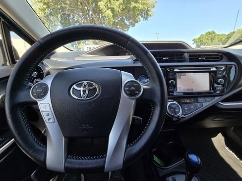 Used 2015 Toyota Prius C Four image 17