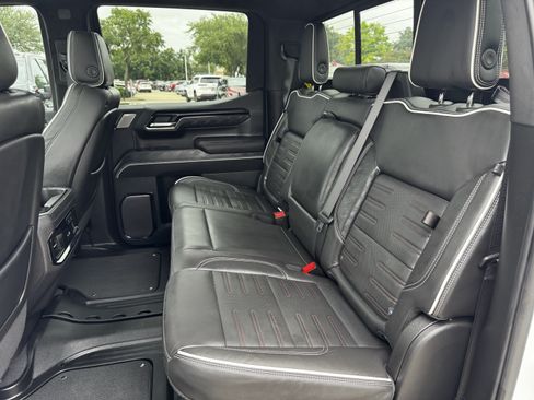 Used 2024 GMC Sierra 1500 AT4X AWD/4WD image 30