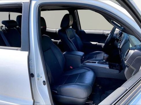 Used 2022 Toyota Tacoma TRD Pro AWD/4WD image 20
