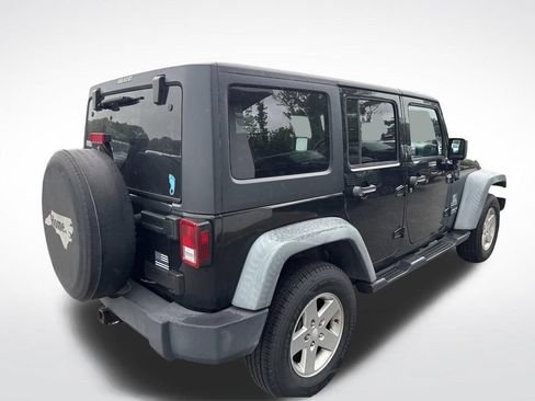 Used 2012 Jeep Wrangler Unlimited Sport AWD/4WD image 11