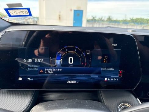 Used 2026 Chevrolet Equinox LT FWD image 5