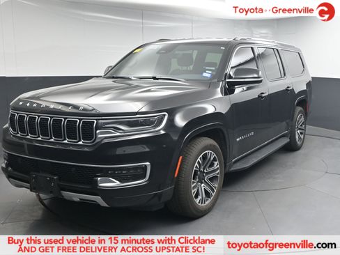 Used 2024 Jeep Wagoneer L Series II w/ Flexible Seating Group image 1