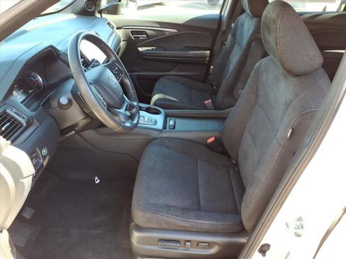 Certified 2022 Honda Pilot Sport image 16