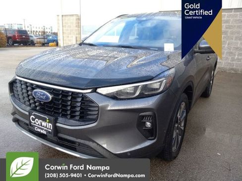 Certified 2024 Ford Escape Platinum image 9