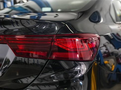 Certified 2024 Kia Forte LXS image 9