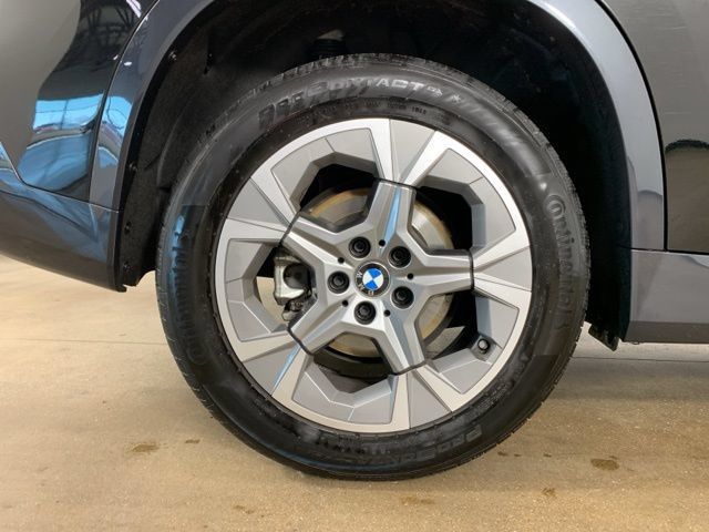 Used 2025 BMW X1 xDrive28i AWD/4WD image 38