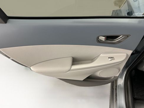 Used 2021 Hyundai Kona Limited FWD image 27