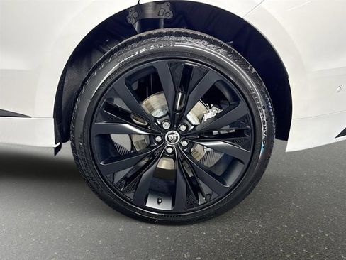 New 2026 Jaguar F-PACE R-Dynamic S image 33