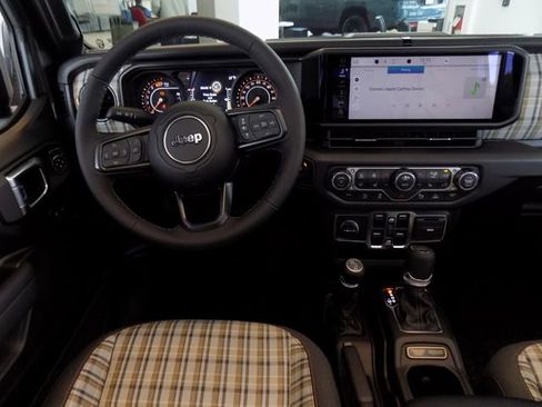 New 2026 Jeep Wrangler Unlimited Sport AWD/4WD image 11