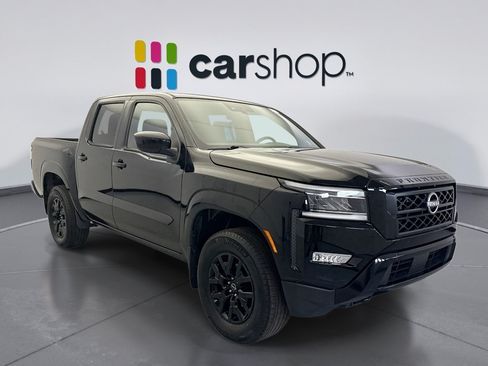 Used 2023 Nissan Frontier SV w/ Midnight Edition Package AWD/4WD image 7