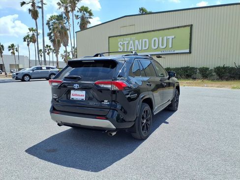 Used 2022 Toyota RAV4 SE AWD/4WD image 8