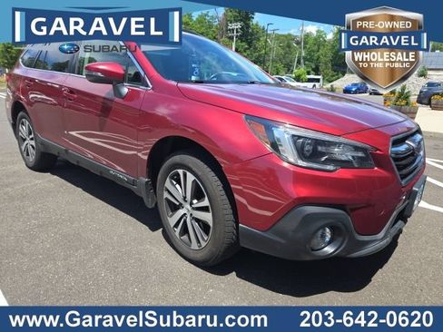 Used 2018 Subaru Outback 2.5i Limited AWD/4WD image 1