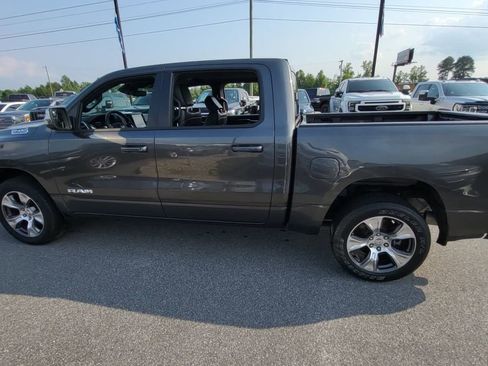 Used 2024 RAM 1500 Laramie image 6