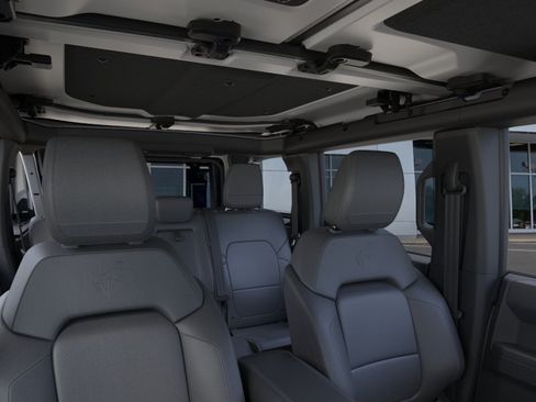 New 2026 Ford Bronco Outer Banks AWD/4WD image 30