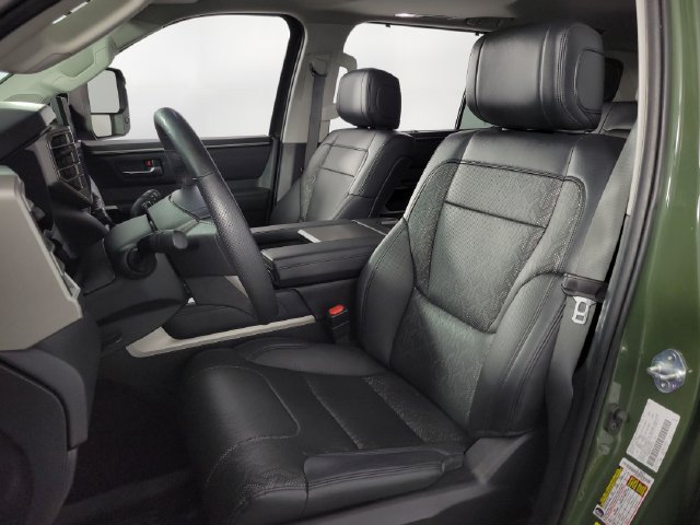 Used 2023 Toyota Sequoia Limited w/ Tow Technology Package AWD/4WD image 15