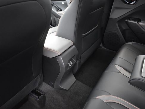 New 2026 Subaru Crosstrek 2.5i Limited w/ Crosstrek Mirror Package AWD/4WD image 23