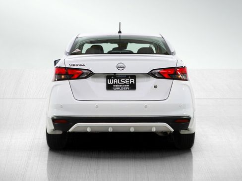 Used 2024 Nissan Versa S w/ Trunk Package FWD image 4