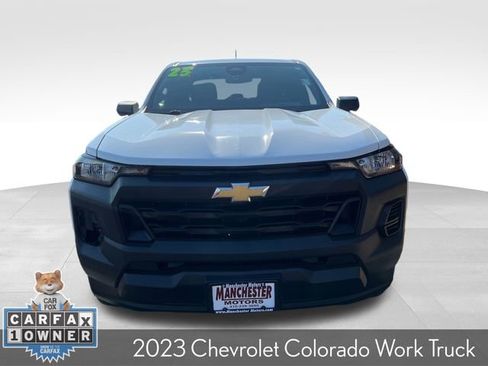 Used 2023 Chevrolet Colorado W/T image 3