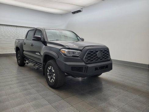 Used 2021 Toyota Tacoma TRD Off-Road w/ Technology Package AWD/4WD image 13