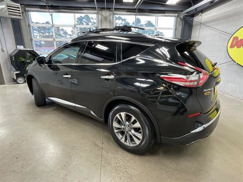 Used 2015 Nissan Murano SV image 3