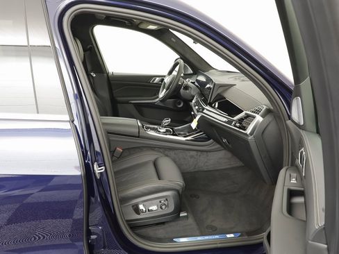 New 2026 BMW ALPINA XB7 image 22