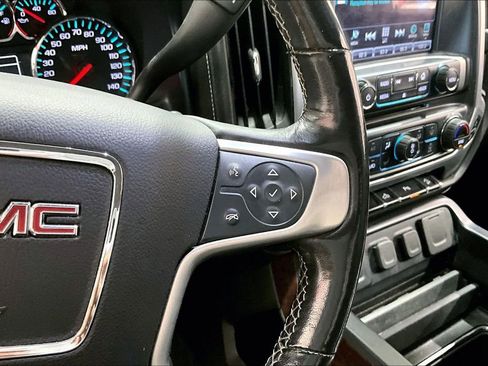Used 2018 GMC Sierra 1500 SLT w/ SLT Premium Package image 19