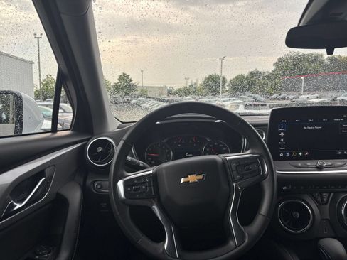 Used 2026 Chevrolet Blazer LT FWD image 31