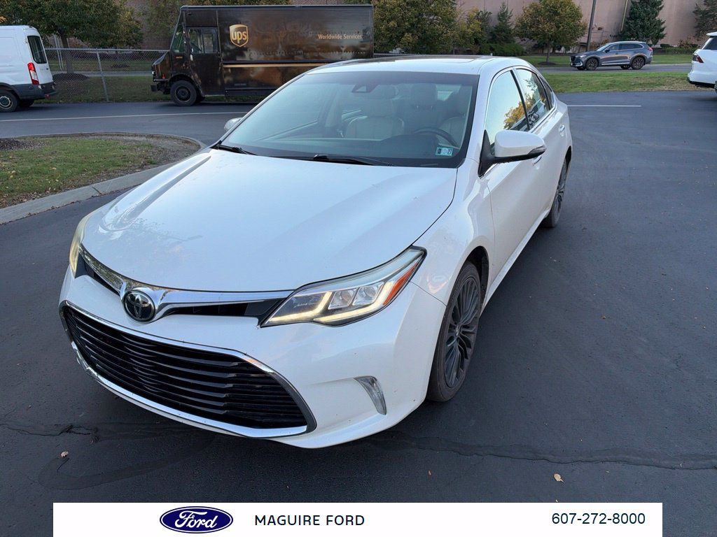 Used 2018 Toyota Avalon Touring w/ Carpet Mat Package FWD image 8