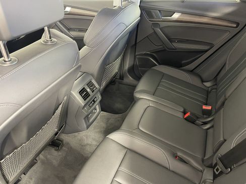 Certified 2025 Audi Q5 2.0T Premium Plus w/ Premium Plus Package image 36