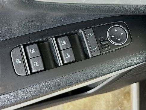 Used 2021 Kia Soul X-Line FWD image 15