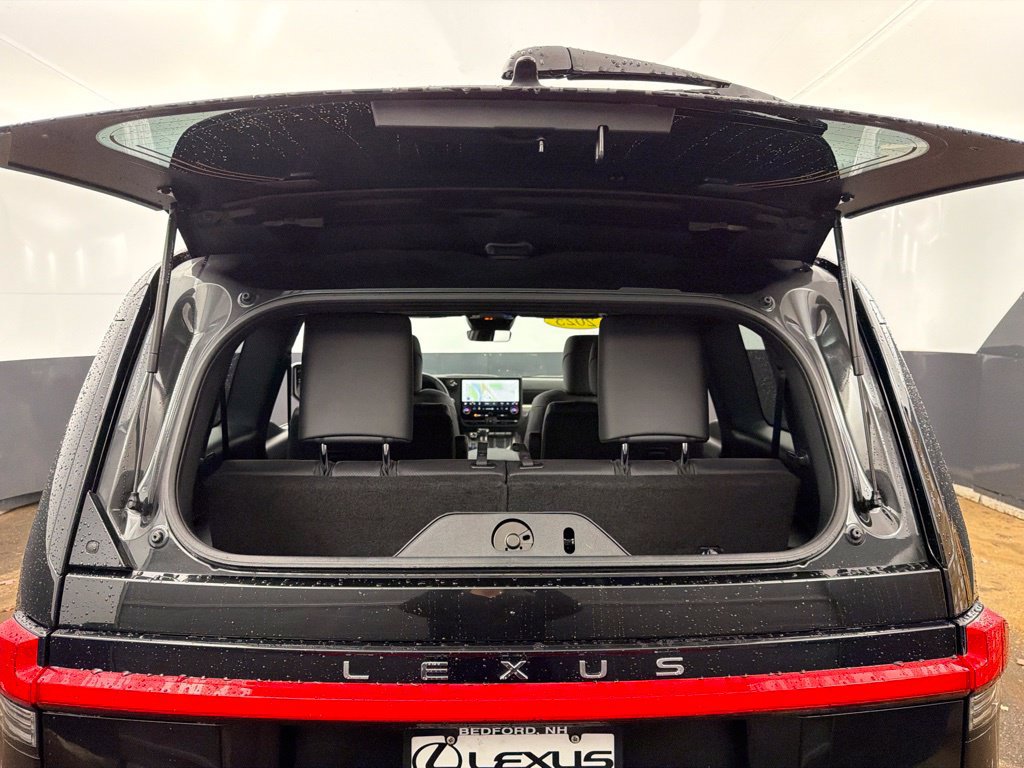 Used 2025 Lexus GX 550 AWD/4WD image 38