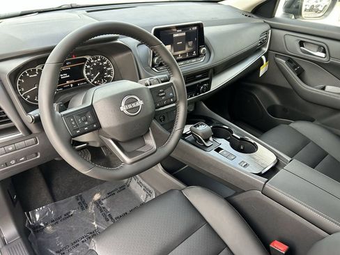 New 2026 Nissan Rogue SV image 17