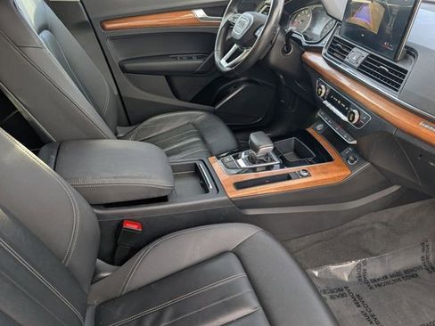 Used 2021 Audi Q5 2.0T Premium image 19