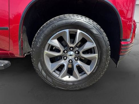 Used 2021 Chevrolet Silverado 1500 RST AWD/4WD image 6
