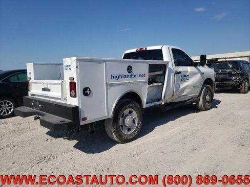 Used 2022 RAM 2500 Tradesman image 2