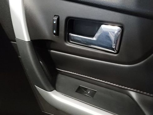 Used 2013 Ford Edge Limited FWD image 22
