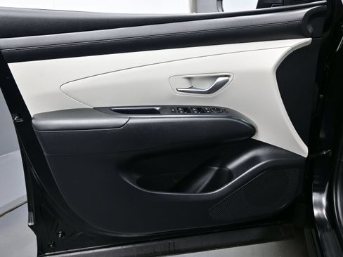 Certified 2026 Hyundai Tucson SEL FWD image 9