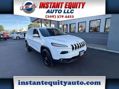 Used 2018 Jeep Cherokee Latitude Plus w/ Comfort/Convenience Group