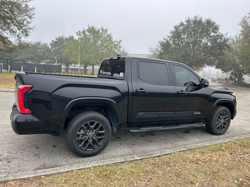 Used 2023 Toyota Tundra Platinum image 5