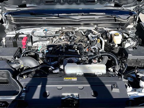 Certified 2024 Toyota Tacoma SR5 image 10