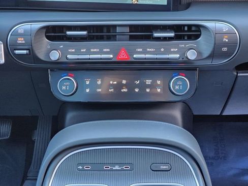 Used 2026 Hyundai Palisade Calligraphy image 15