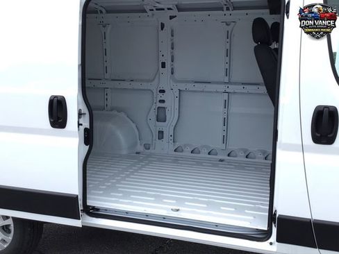 New 2026 RAM ProMaster 1500 w/ Quick Order Package 22G SLT FWD image 25