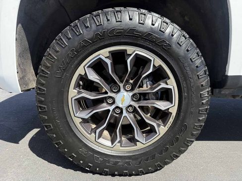 Used 2018 Chevrolet Colorado W/T w/ WT Convenience Package image 10