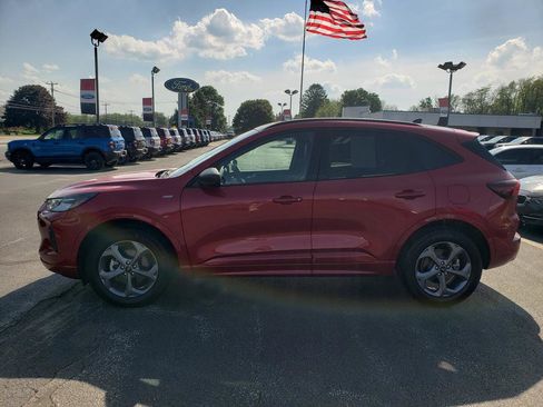 Used 2024 Ford Escape ST-Line w/ Tech Pack #1 AWD/4WD image 7