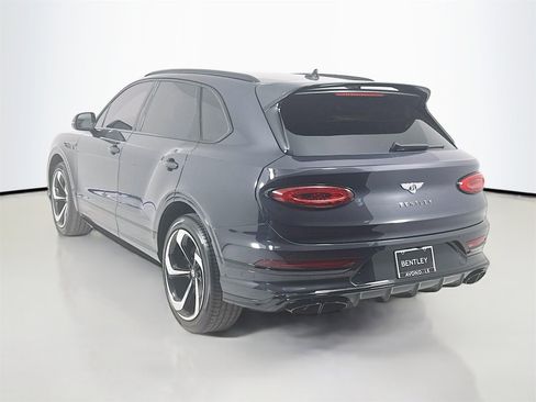 Certified 2023 Bentley Bentayga image 6