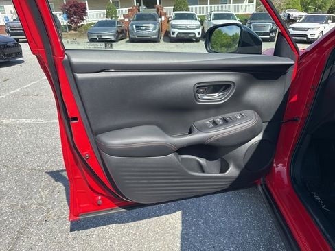 Used 2025 Honda HR-V Sport image 24